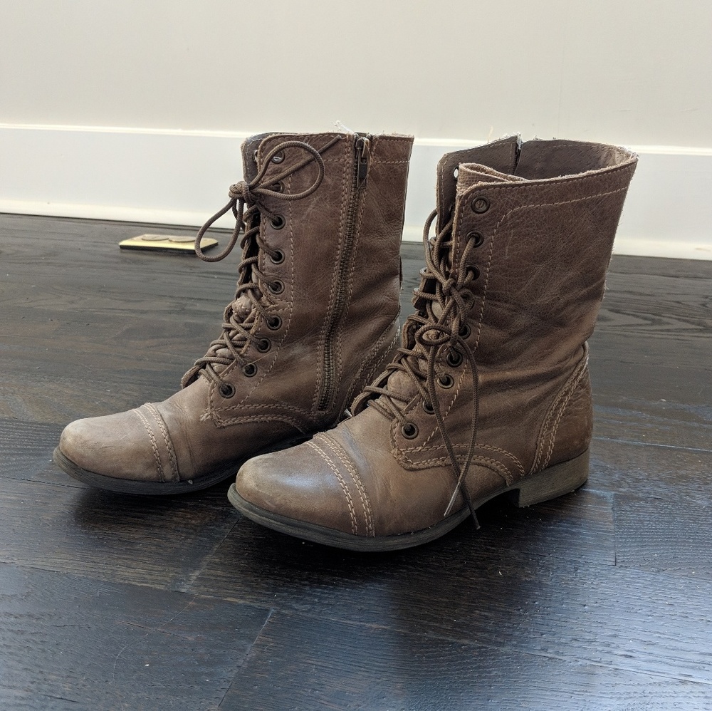 STEVE MADDEN combat boots
